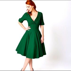 Unique Vintage green 3/4 sleeve dress